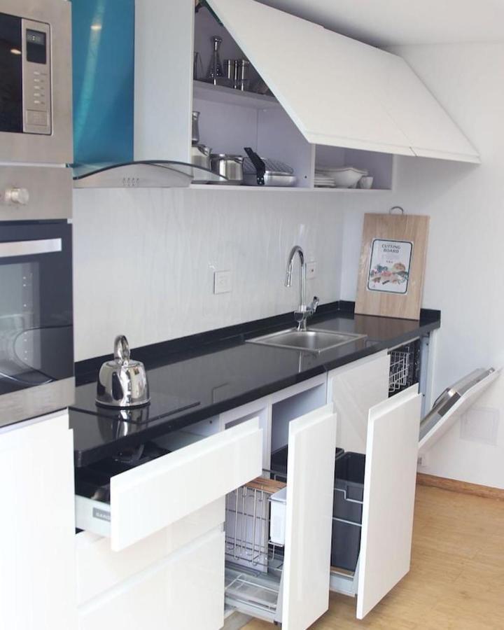 Apartasuite Edificio Monir Bogota Buitenkant foto