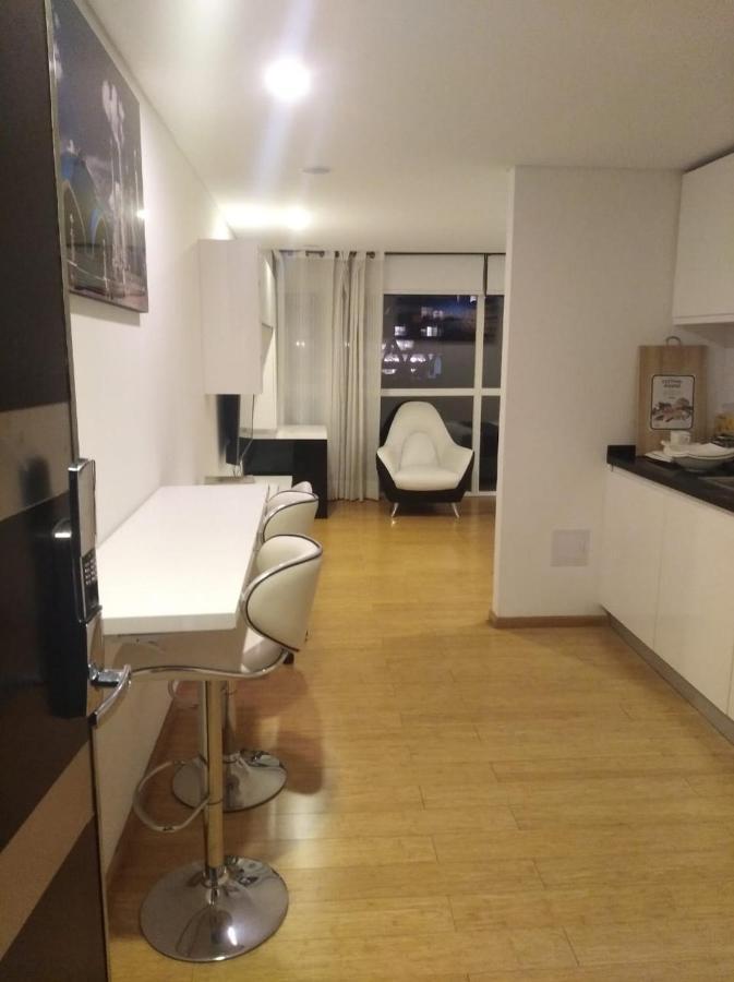 Apartasuite Edificio Monir Bogota Buitenkant foto