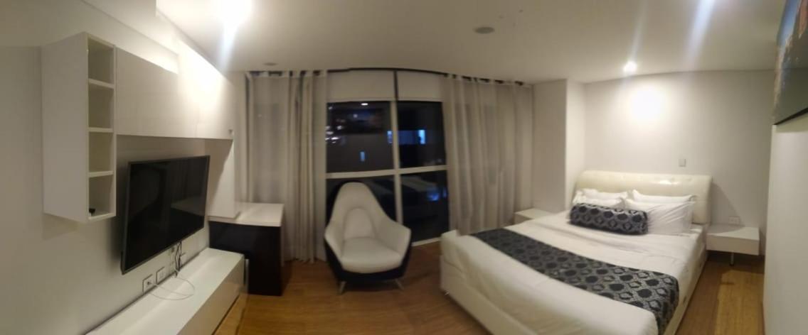 Apartasuite Edificio Monir Bogota Buitenkant foto