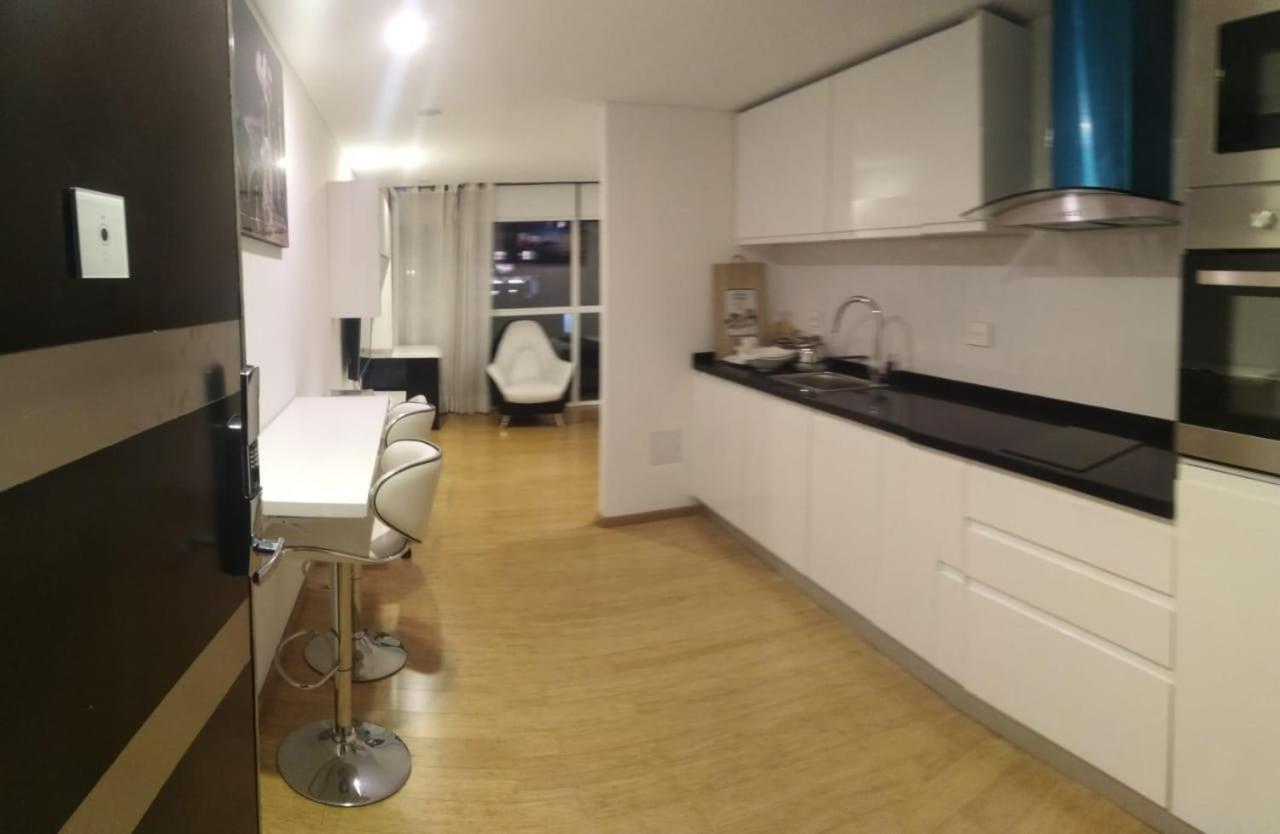 Apartasuite Edificio Monir Bogota Buitenkant foto