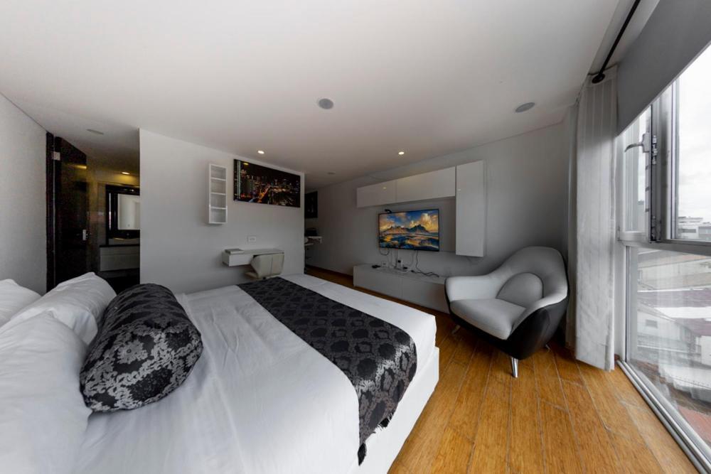 Apartasuite Edificio Monir Bogota Buitenkant foto