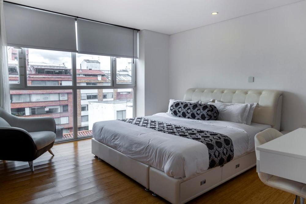 Apartasuite Edificio Monir Bogota Buitenkant foto