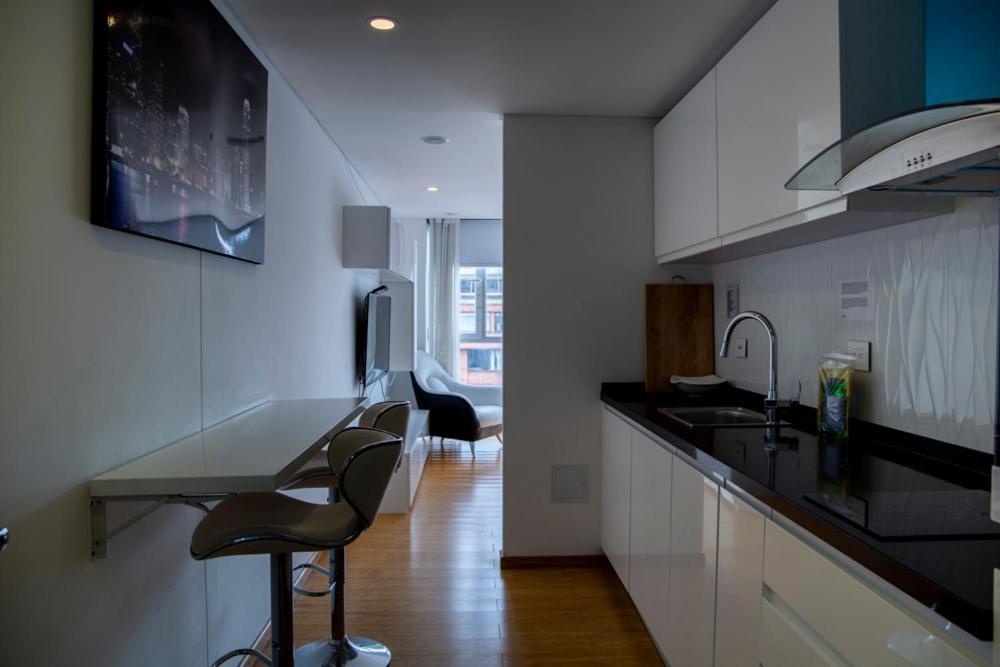 Apartasuite Edificio Monir Bogota Buitenkant foto